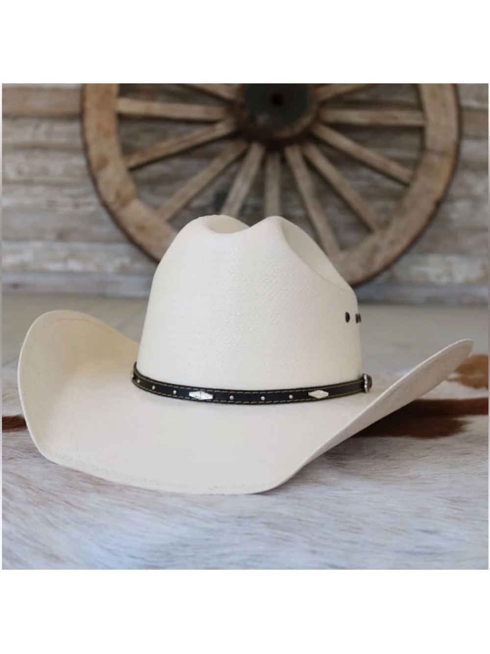 NWT Justin Size 6 7/8 Ivory Cowboy / Cowgirl Hat - 10X Coated Straw (ABBA)
